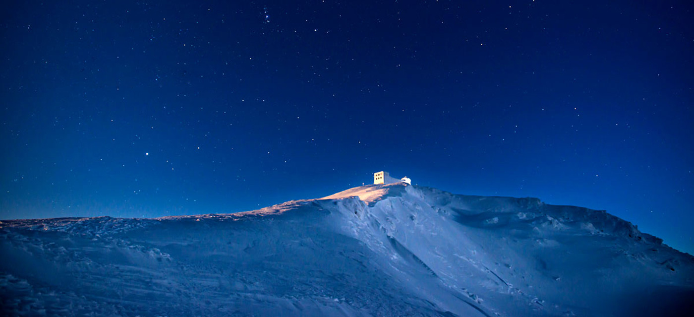 రంగు పరిష్కారాలను అందించడం మాకు ఇష్టం